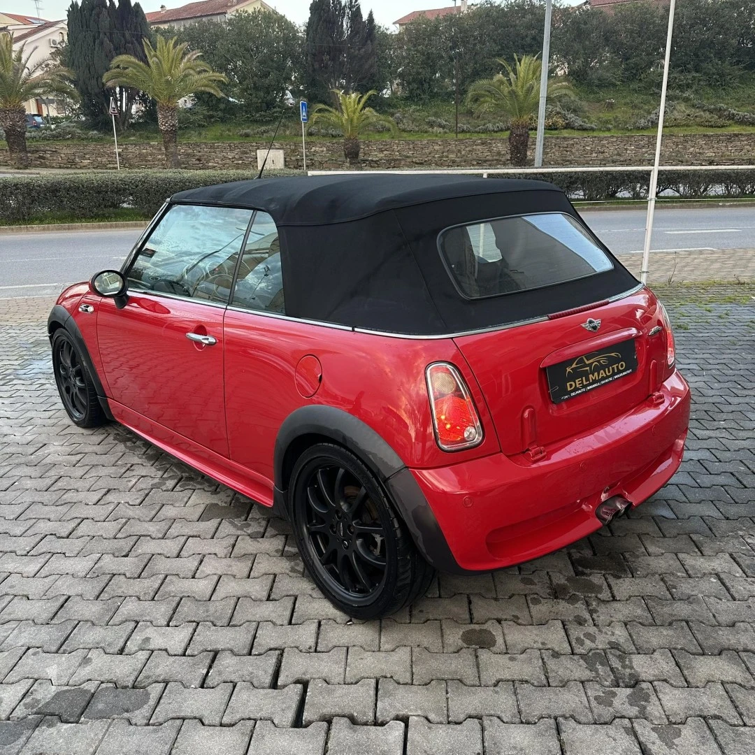MINI Cabrio John Cooper Works