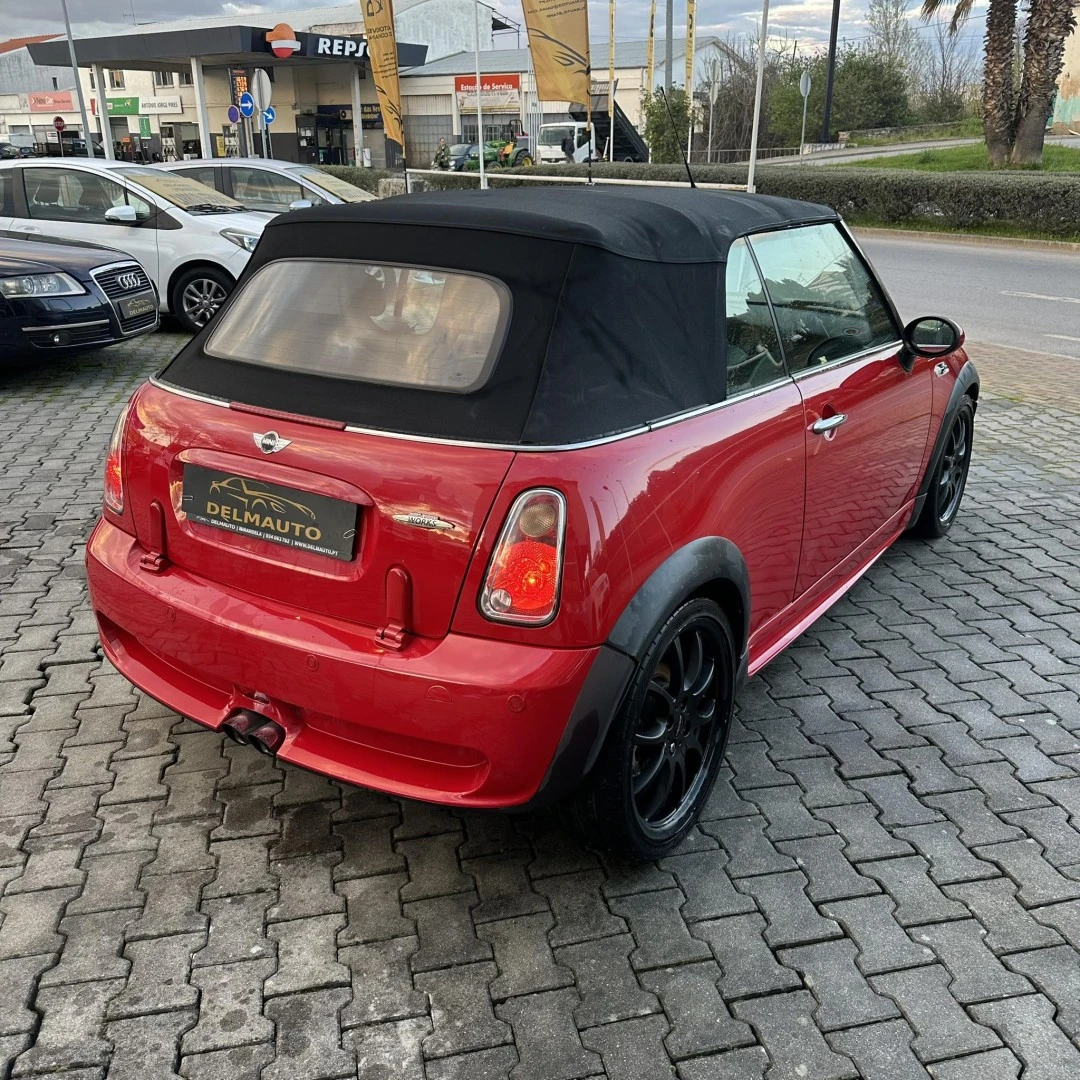 MINI Cabrio John Cooper Works
