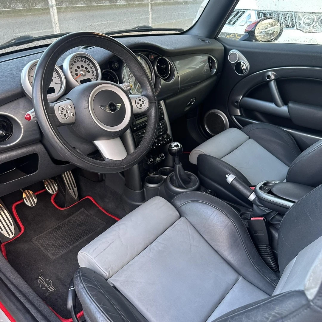MINI Cabrio John Cooper Works