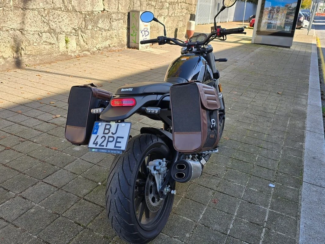 Benelli Leoncino 500