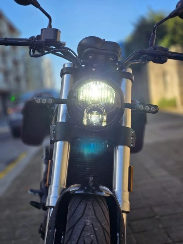 Benelli Leoncino 500