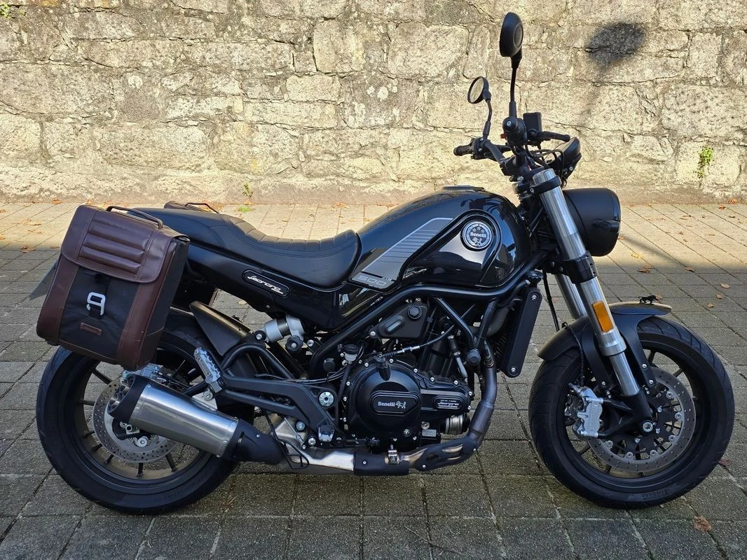Benelli Leoncino 500