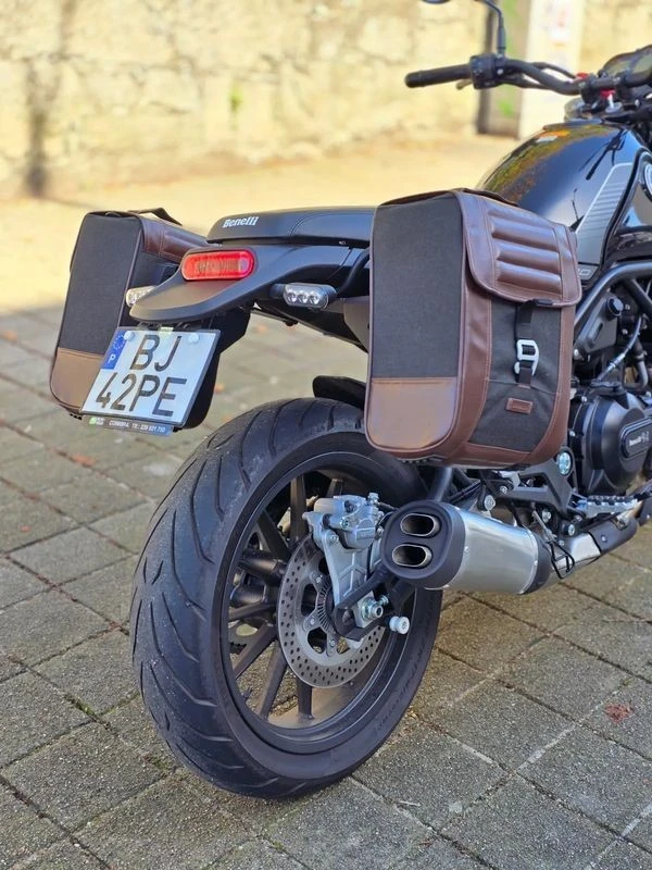 Benelli Leoncino 500