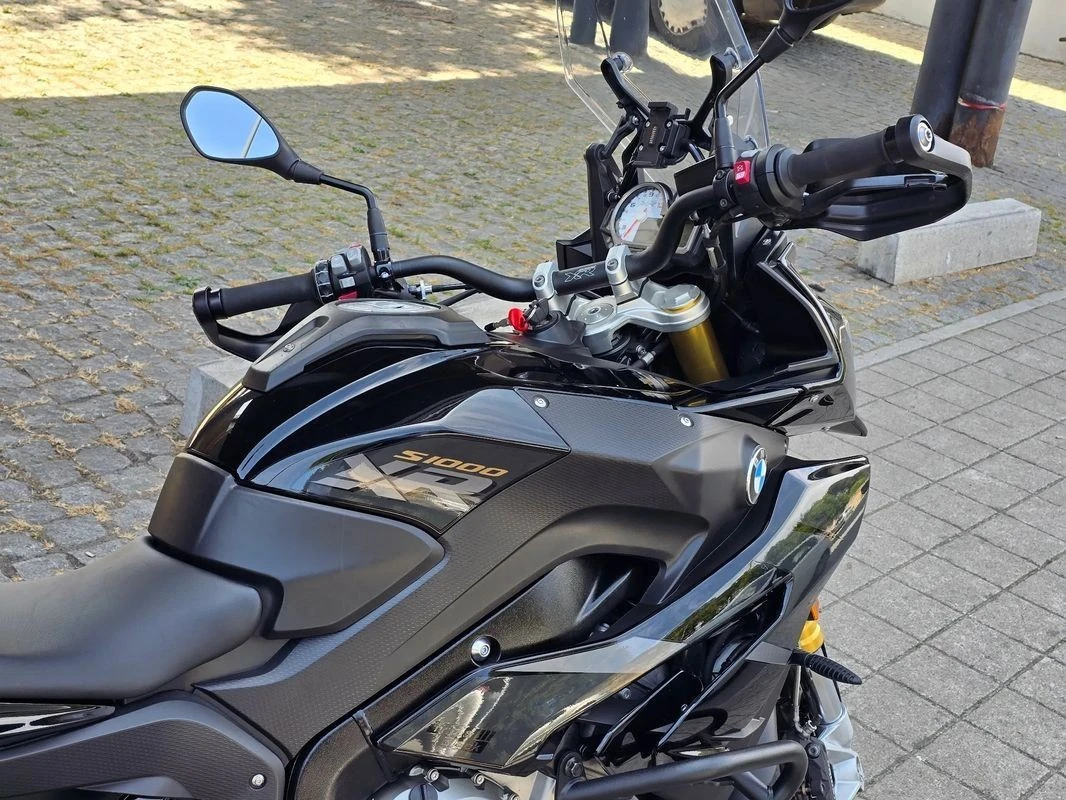 BMW S 1000 XR Triple black &amp; Akrapovic