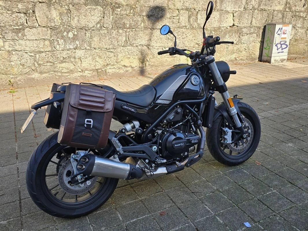 Benelli Leoncino 500