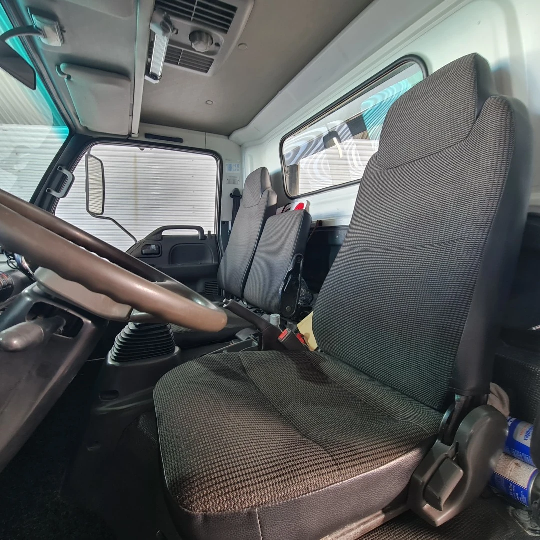 Isuzu NPR 70