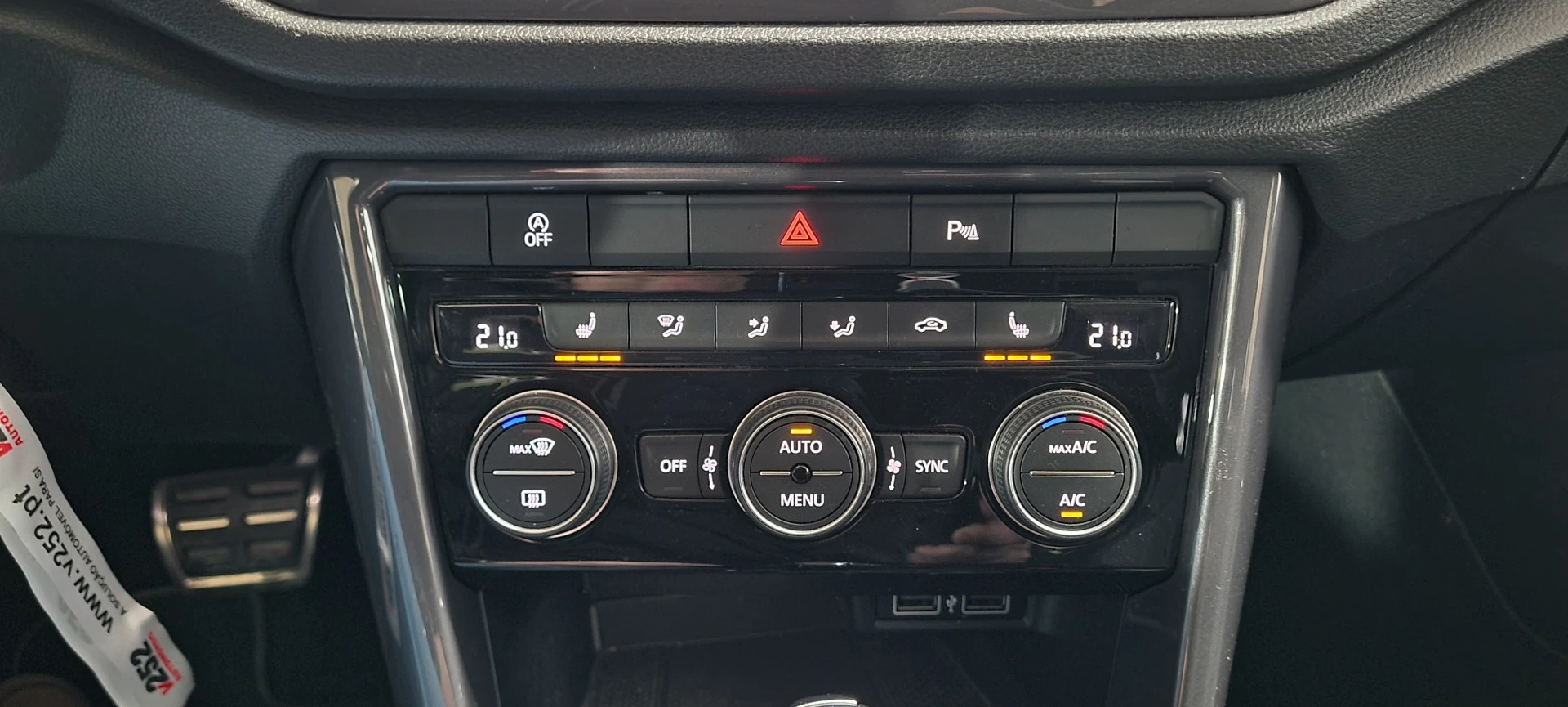 VW T-Roc 2.0 TSI OPF 4MOTION DSG R-Line