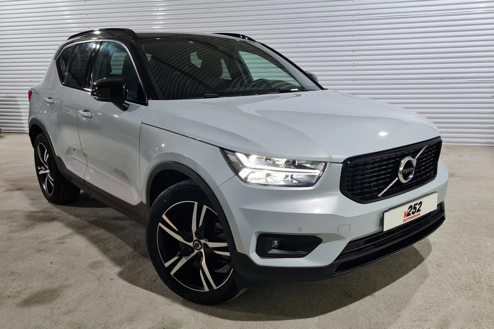 Volvo XC 40 1.5 T5 PHEV R-Design Expression