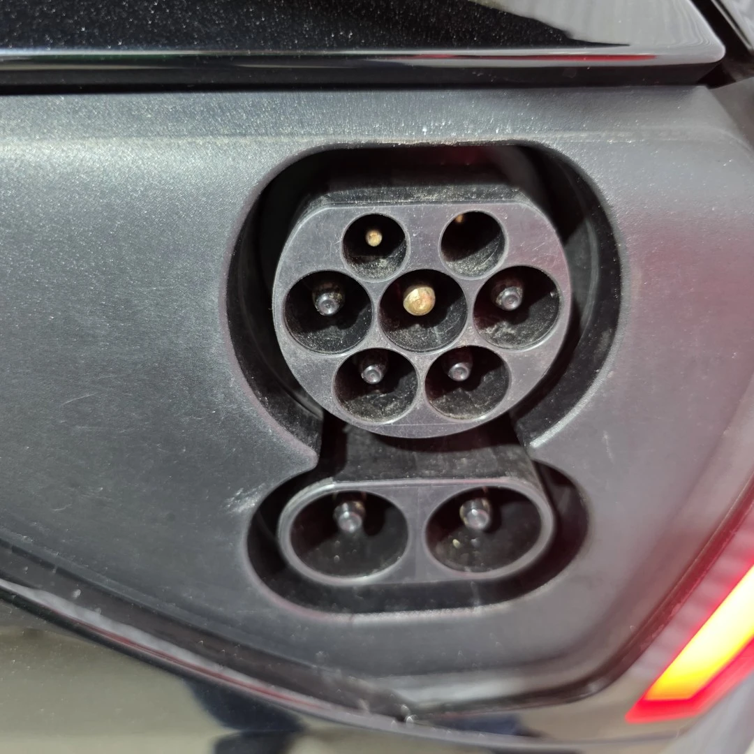 Tesla Model 3 LONG RANGE DUAL MOTOR