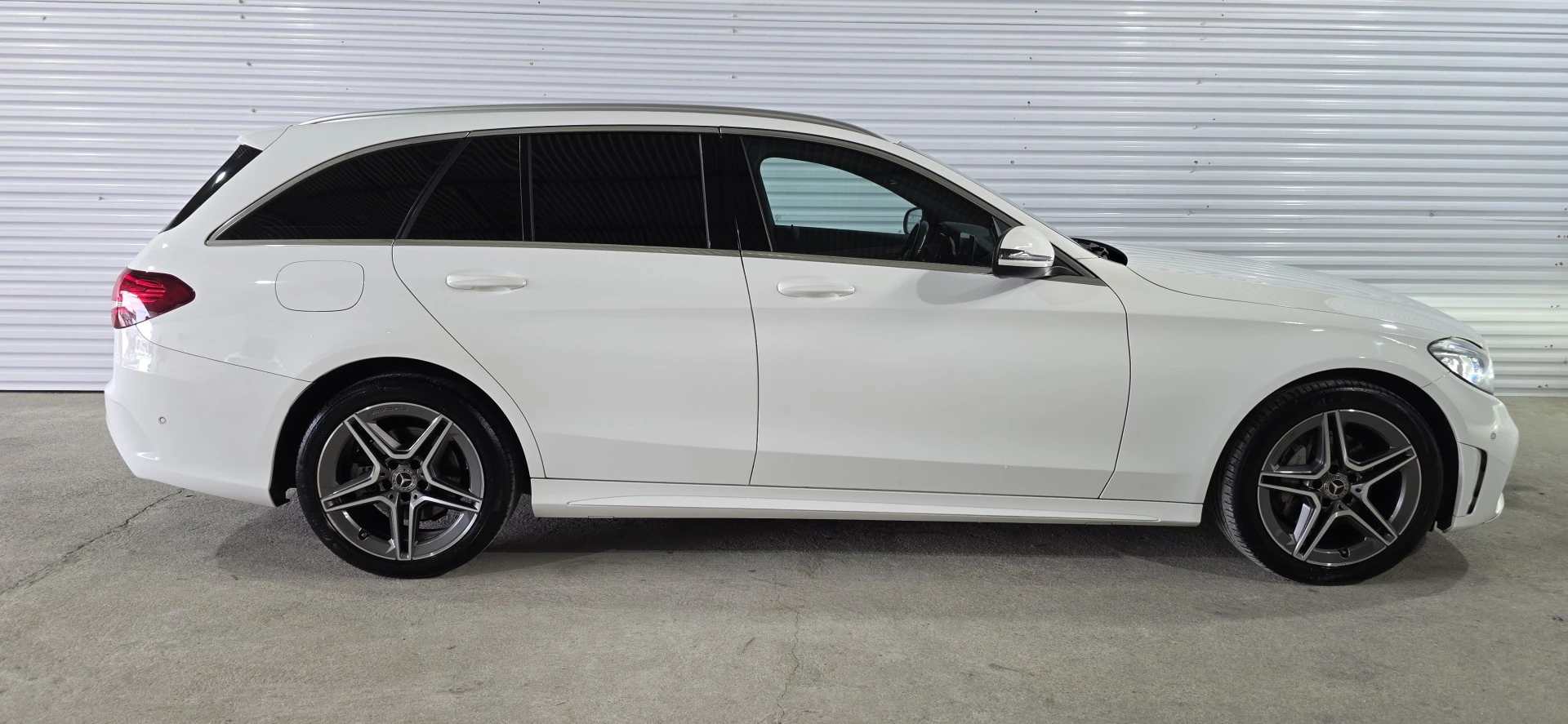 Mercedes-Benz C 220 d AMG Line