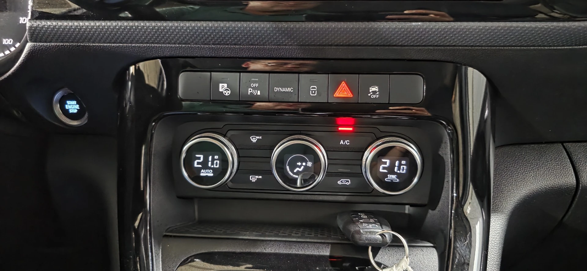 Mercedes-Benz EQT 200