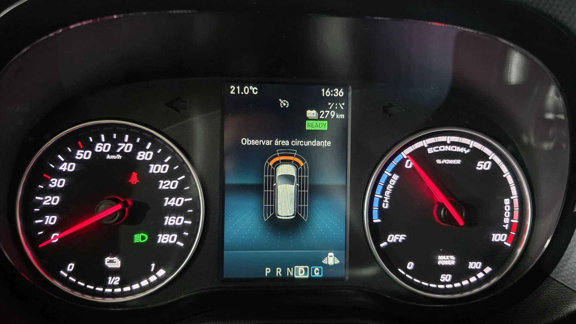 Mercedes-Benz EQT 200