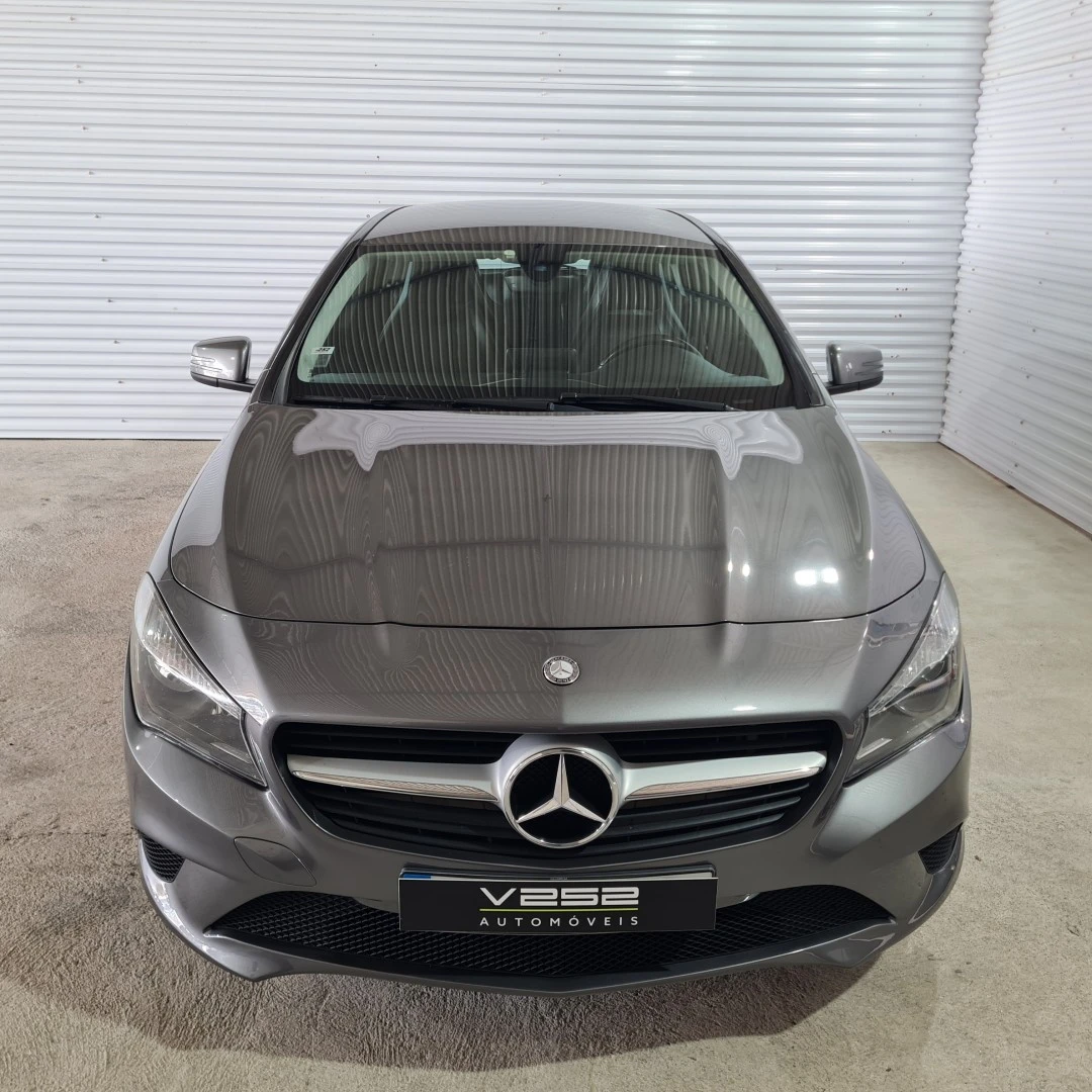 Mercedes-Benz CLA 220 d 7G-DCT Urban