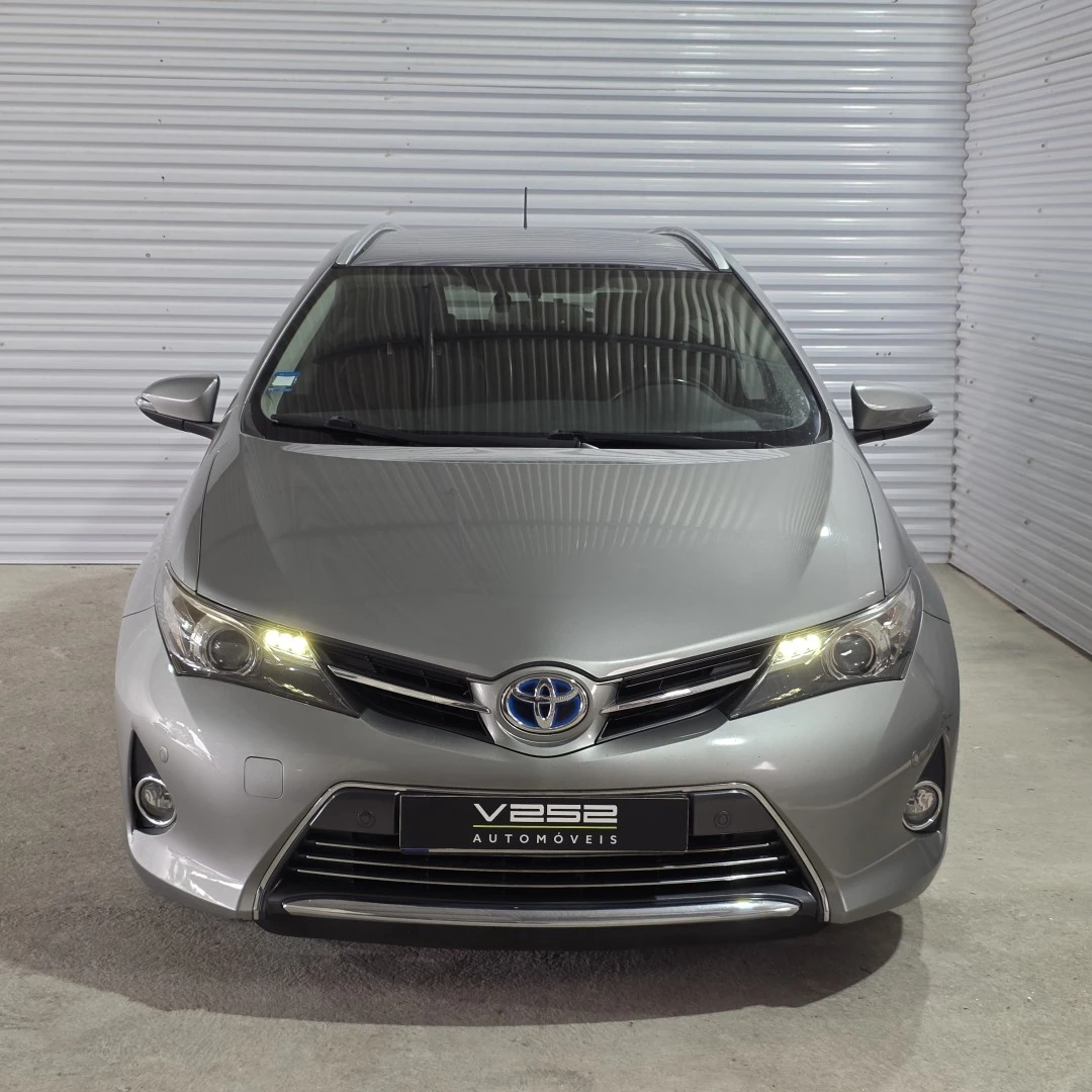 Toyota Auris 1.8 HSD Exclusive +TSS+Navi