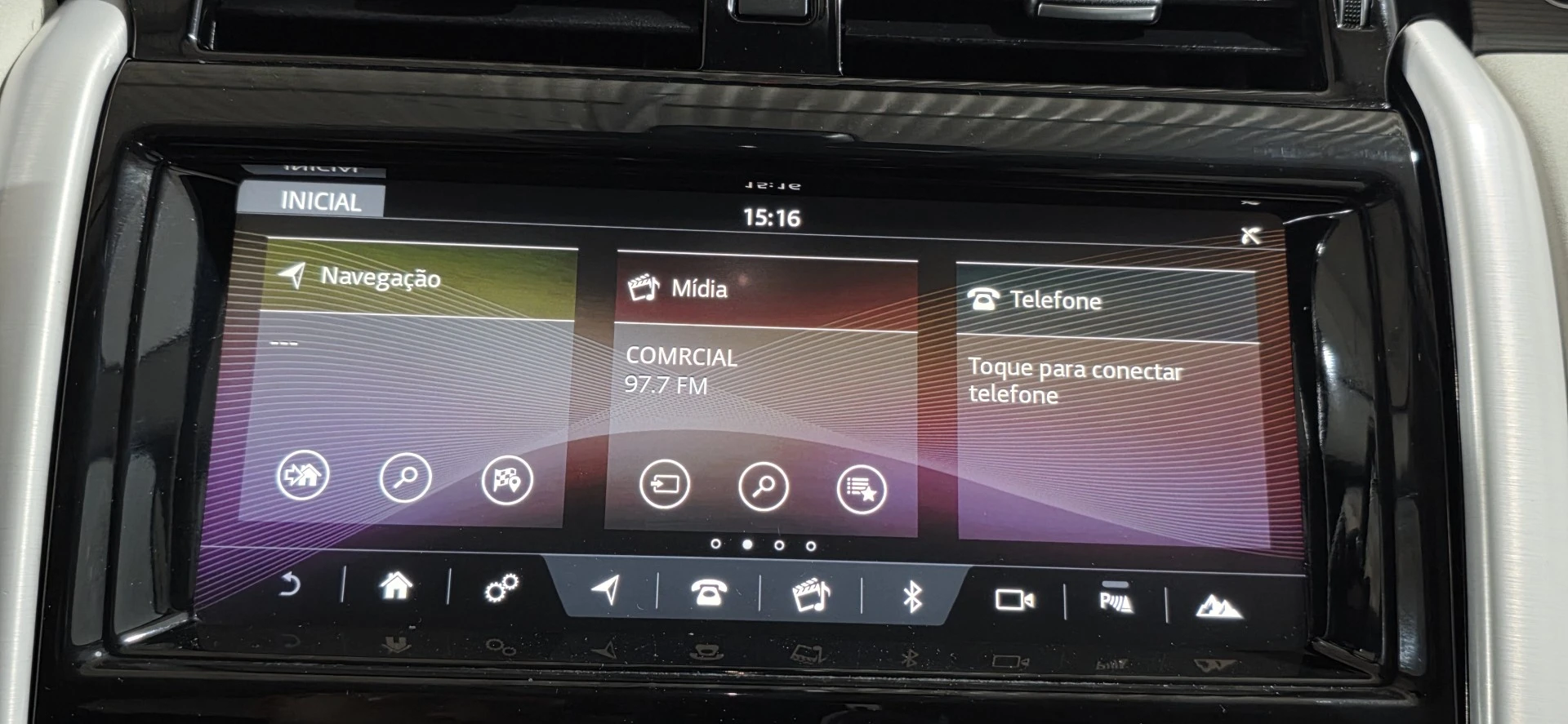 Land Rover Discovery 2.0 SD4 HSE Luxury Auto