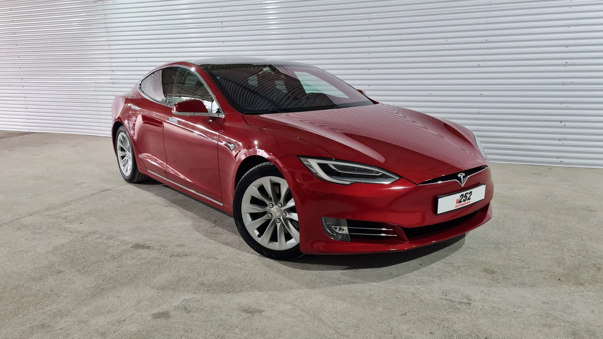 Tesla Model S Long Range AWD
