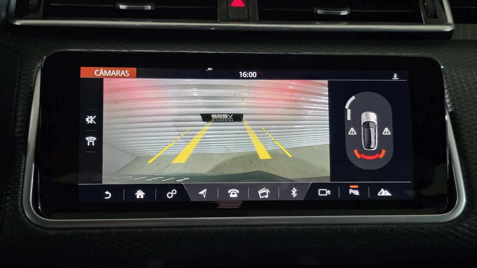 Land Rover Range Rover Velar 2.0 D R-Dynamic HSE