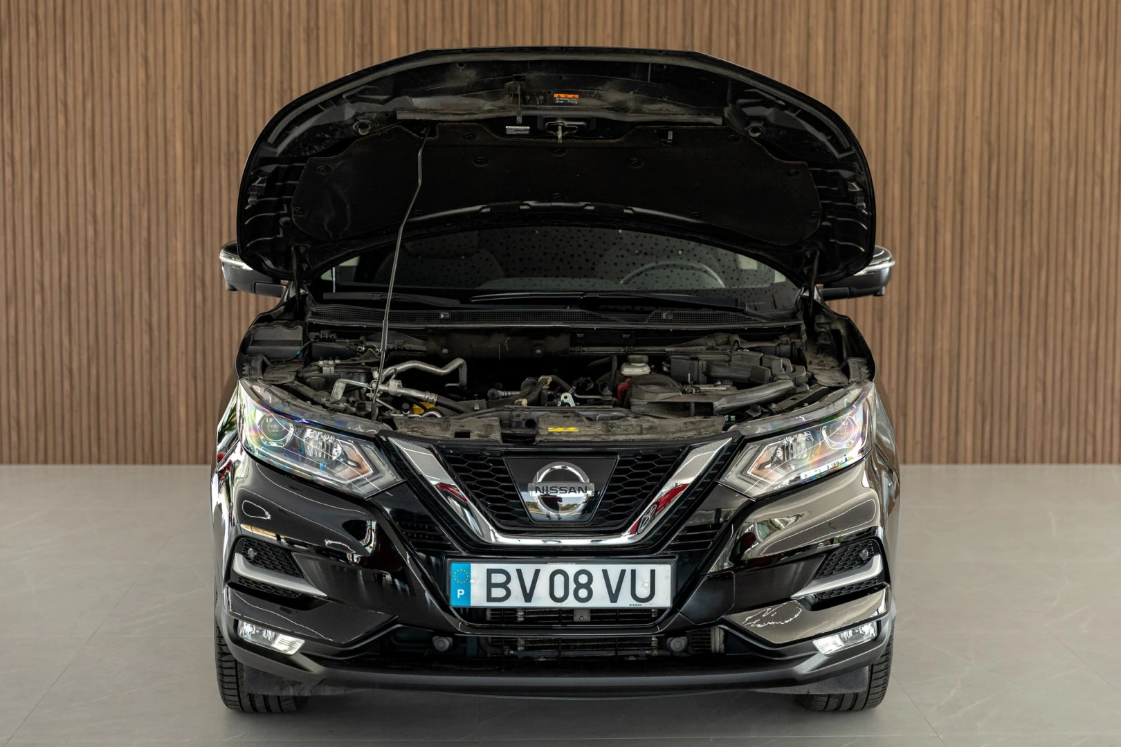 Nissan Qashqai 1.2 DIG-T N-Connecta PS 18 Xtronic