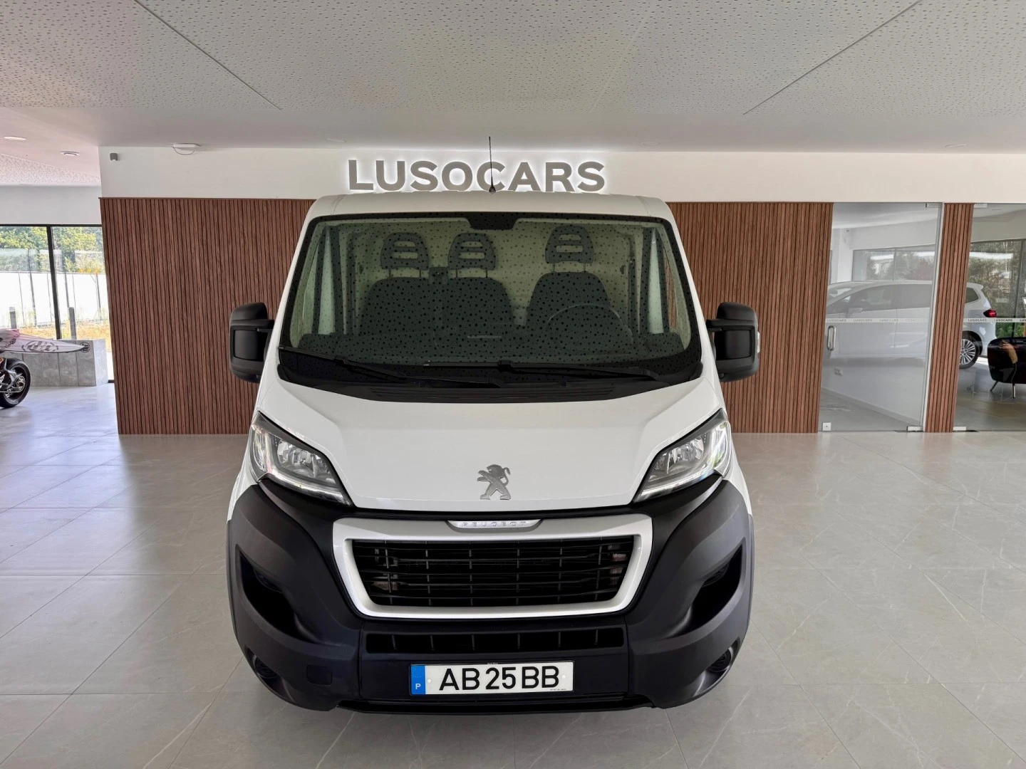 Peugeot Boxer 2.2 BlueHDi 330 L1H1 Pro