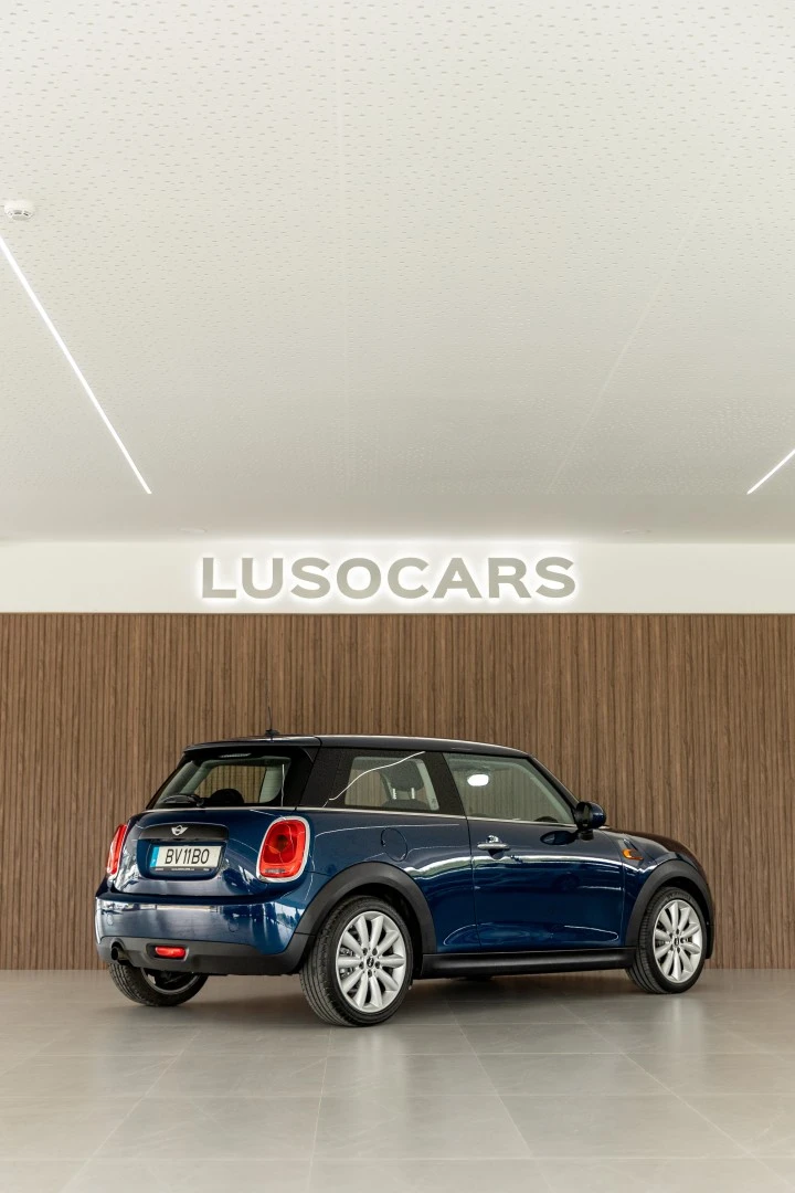 MINI 3 Portas One First