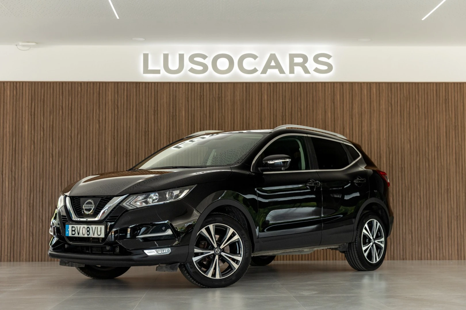 Nissan Qashqai 1.2 DIG-T N-Connecta PS 18 Xtronic