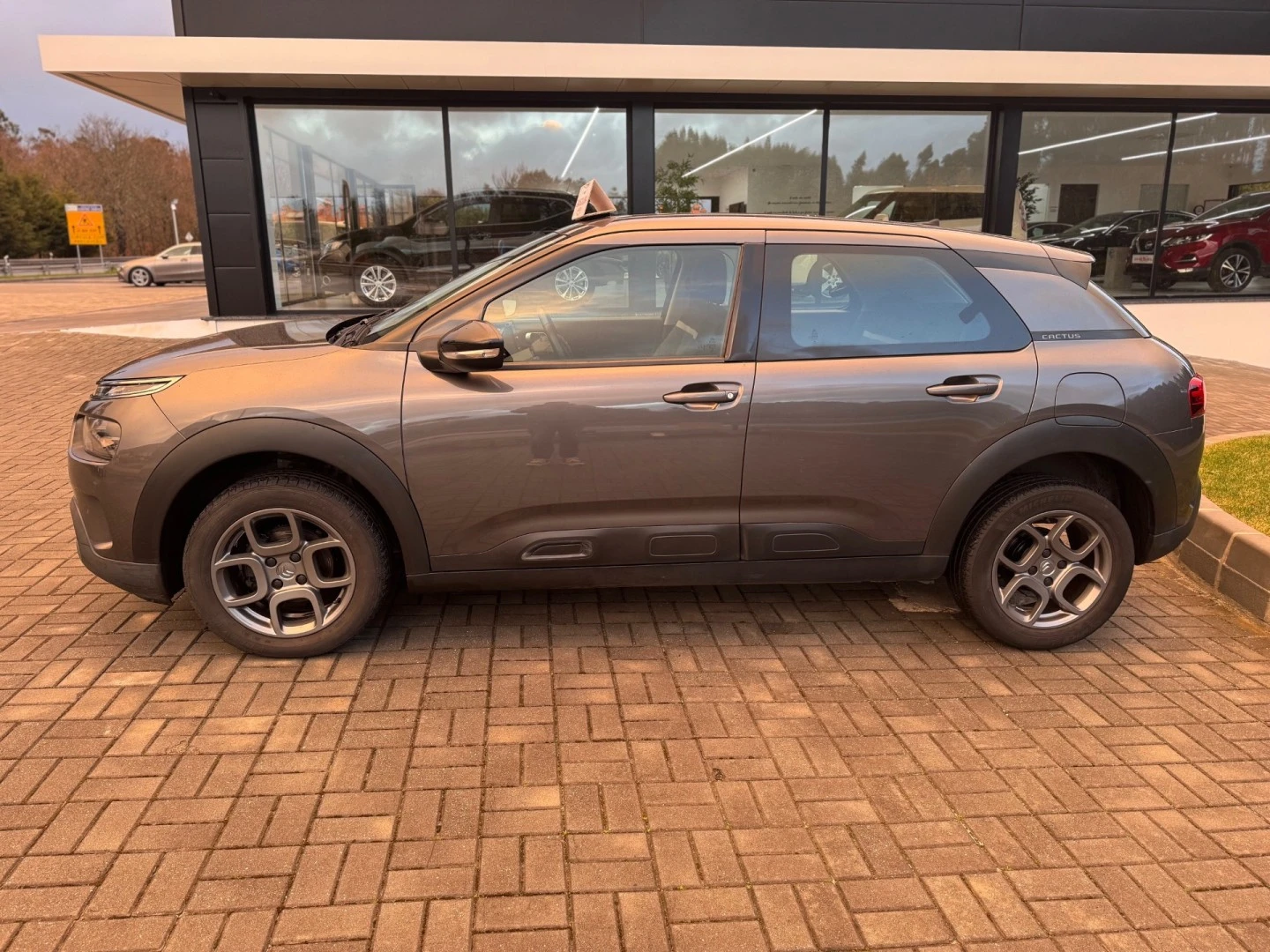 Citroën C4 Cactus 1.2 PureTech Shine