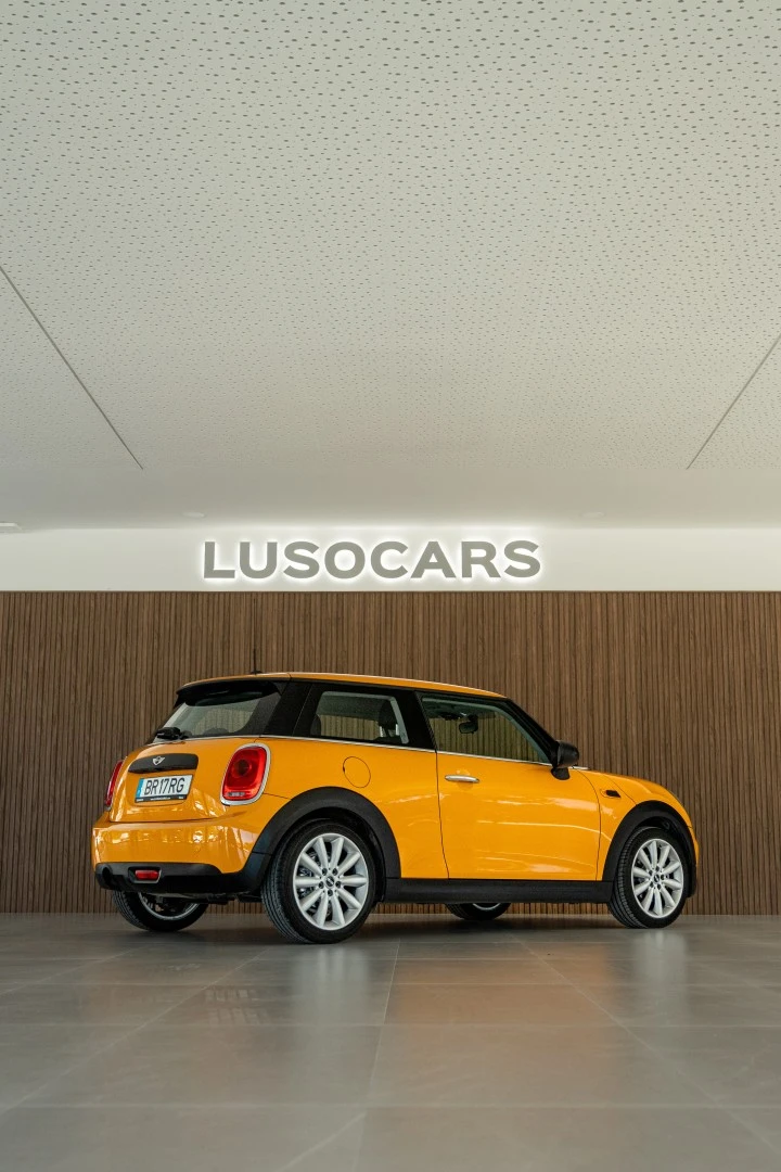 MINI 3 Portas One