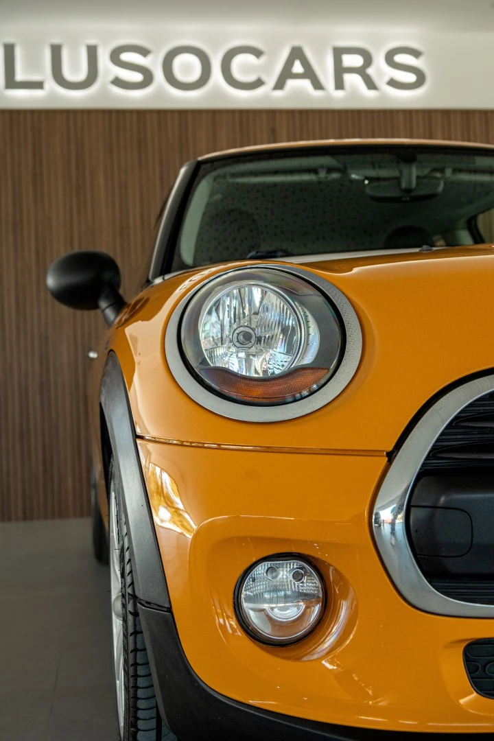 MINI 3 Portas One