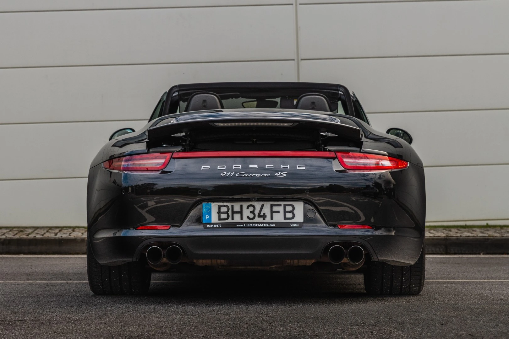 Porsche 911 (991) Carrera 4 Cabriolet PDK Black Edition