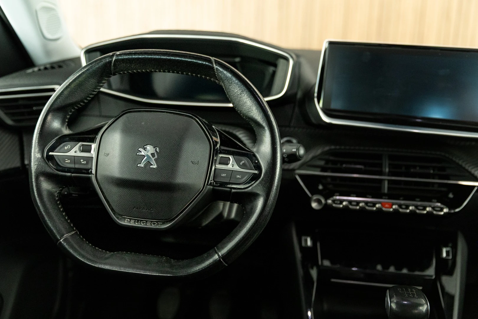 Peugeot 2008 PureTech 130 Allure Pack