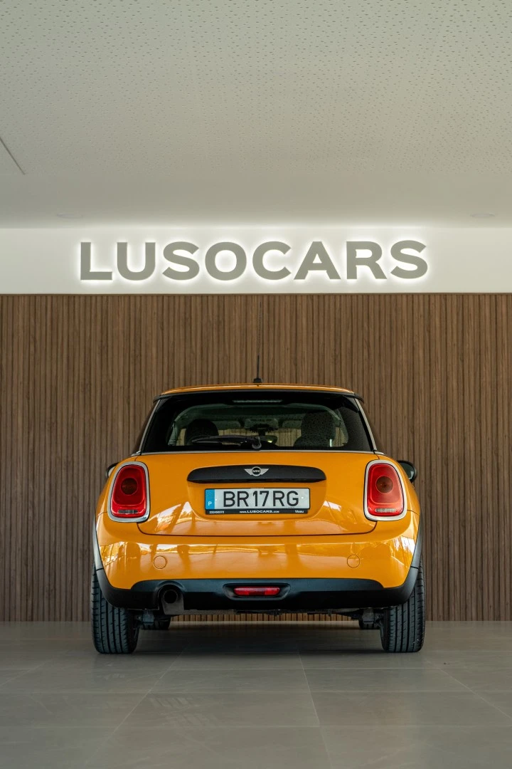 MINI 3 Portas One