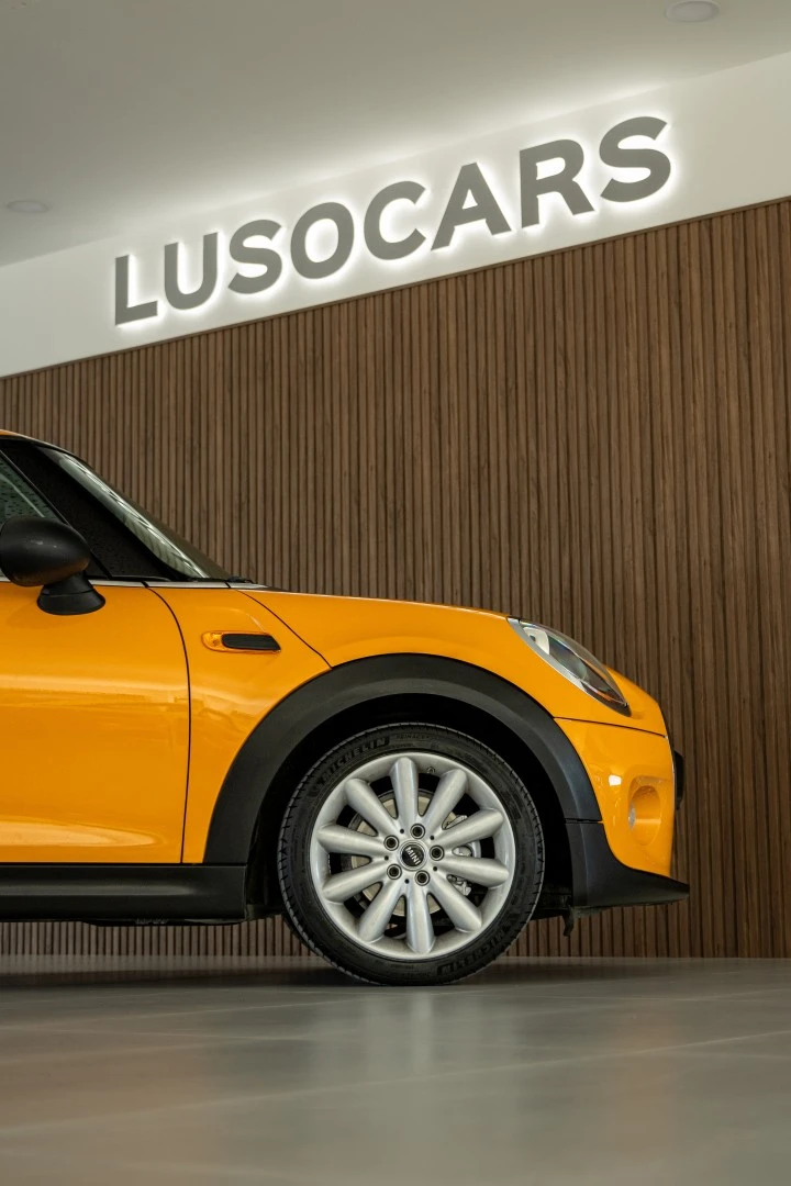MINI 3 Portas One