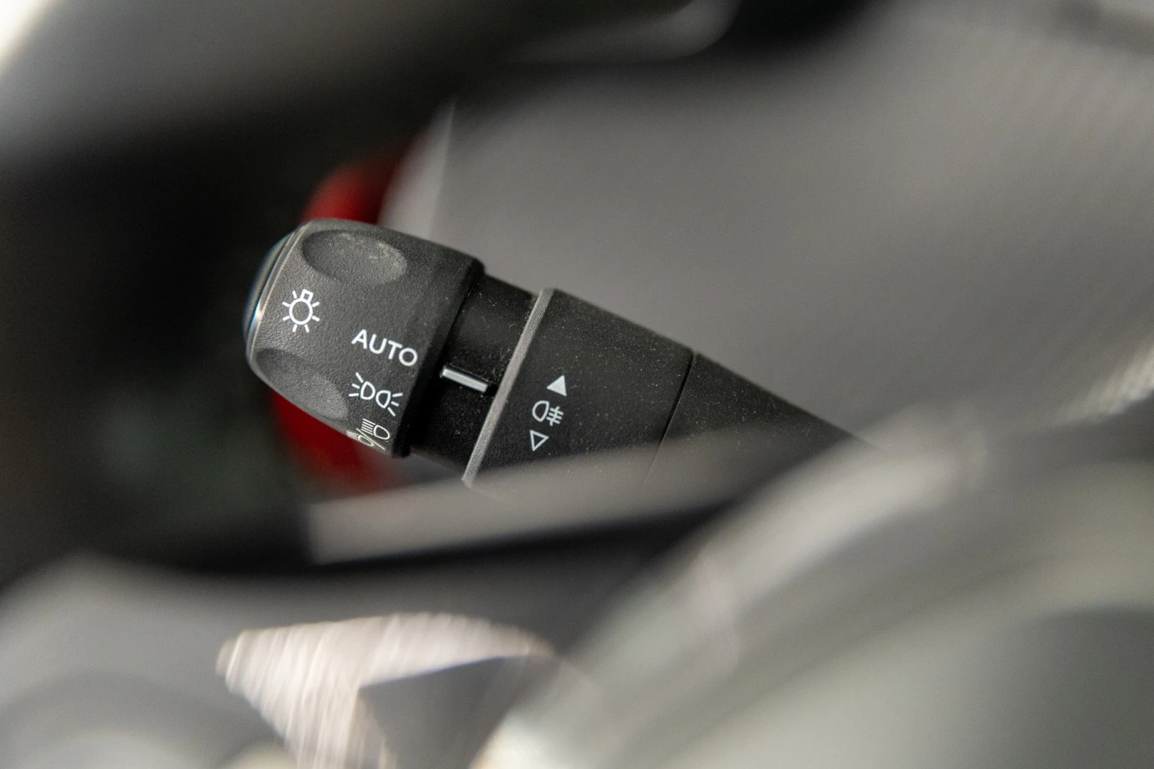 Peugeot 2008 PureTech 130 Allure Pack