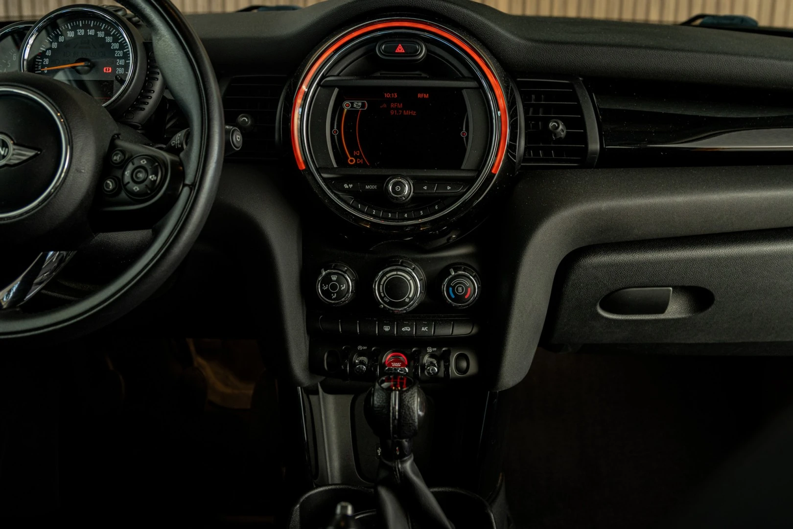 MINI 3 Portas One