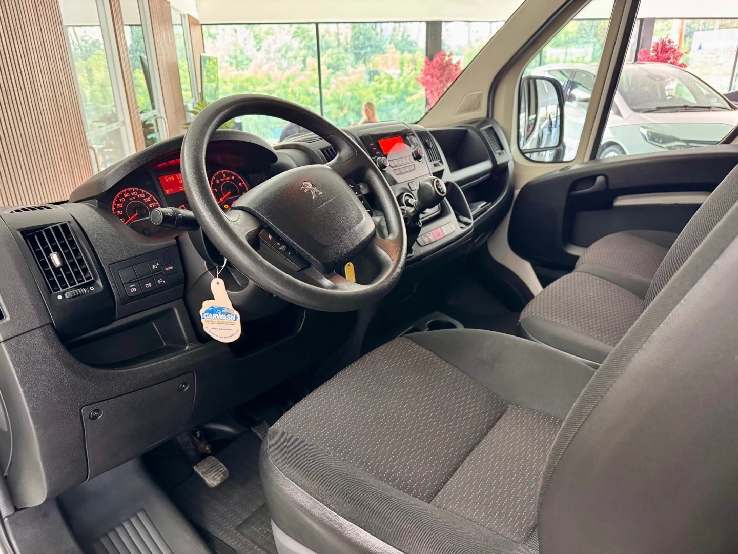 Peugeot Boxer 2.2 BlueHDi 330 L1H1 Pro