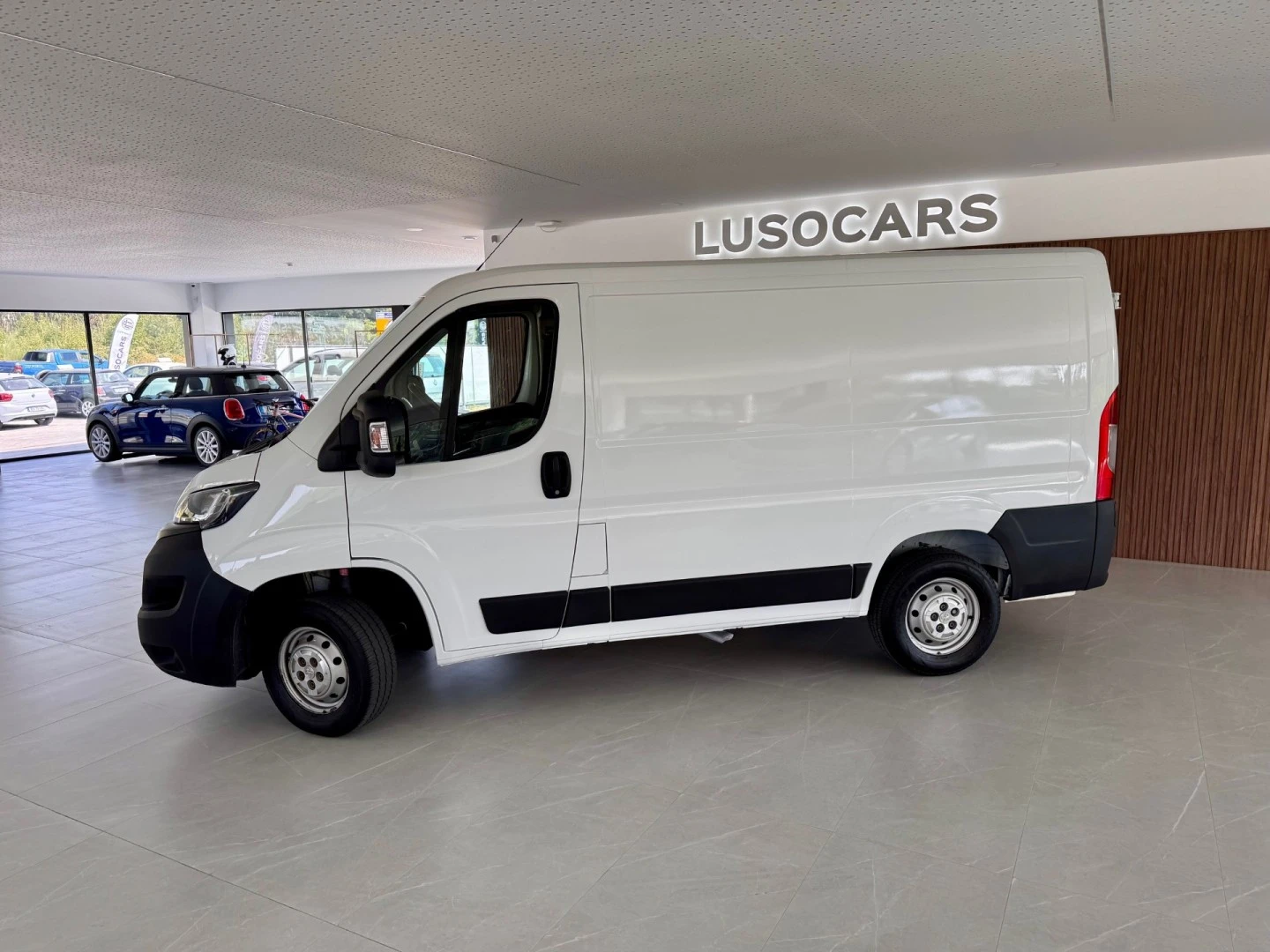 Peugeot Boxer 2.2 BlueHDi 330 L1H1 Pro