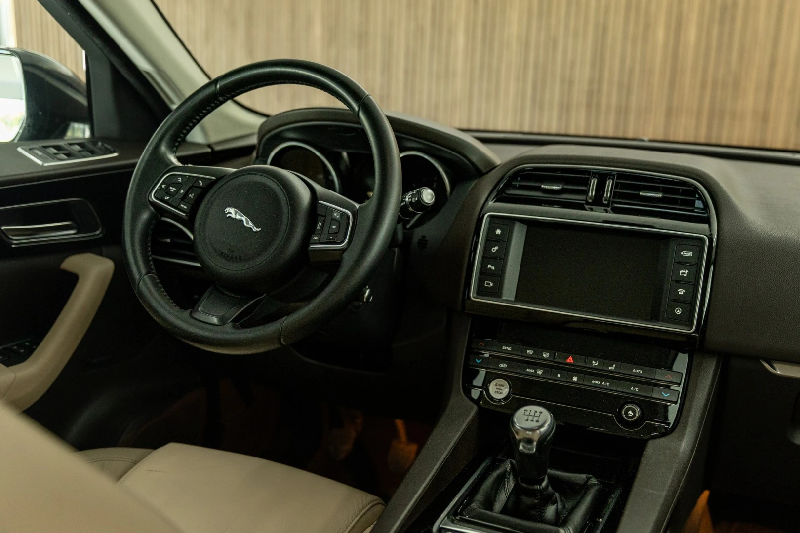 Jaguar F-Pace 20d AWD Portfolio
