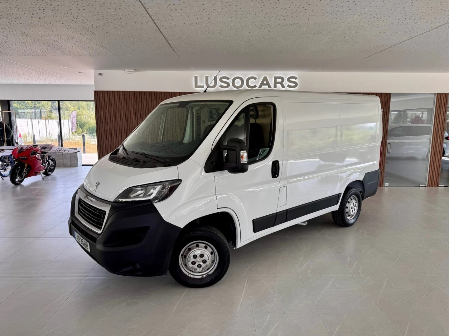 Peugeot Boxer 2.2 BlueHDi 330 L1H1 Pro