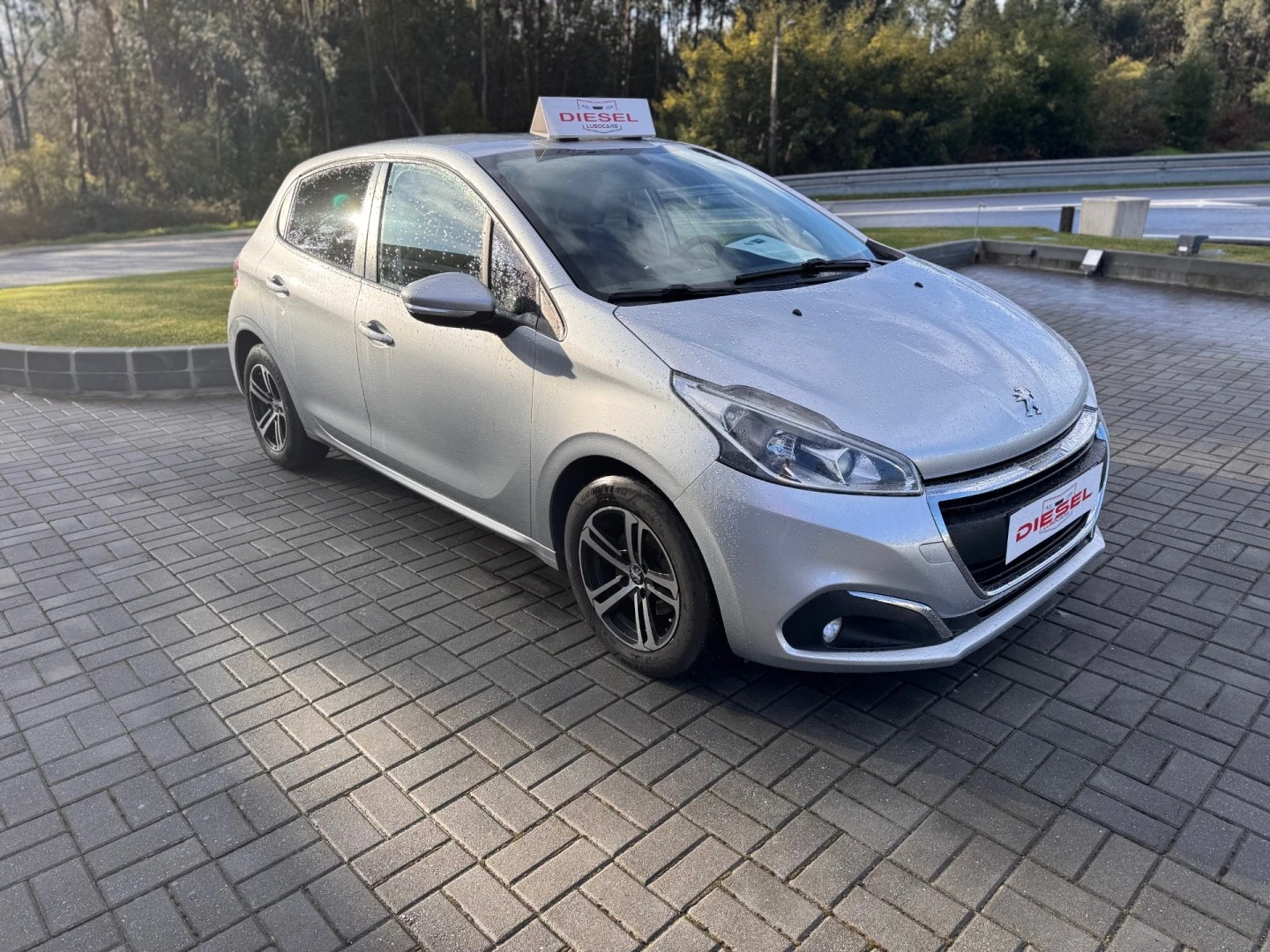 Peugeot 208 1.6 BlueHDi Style