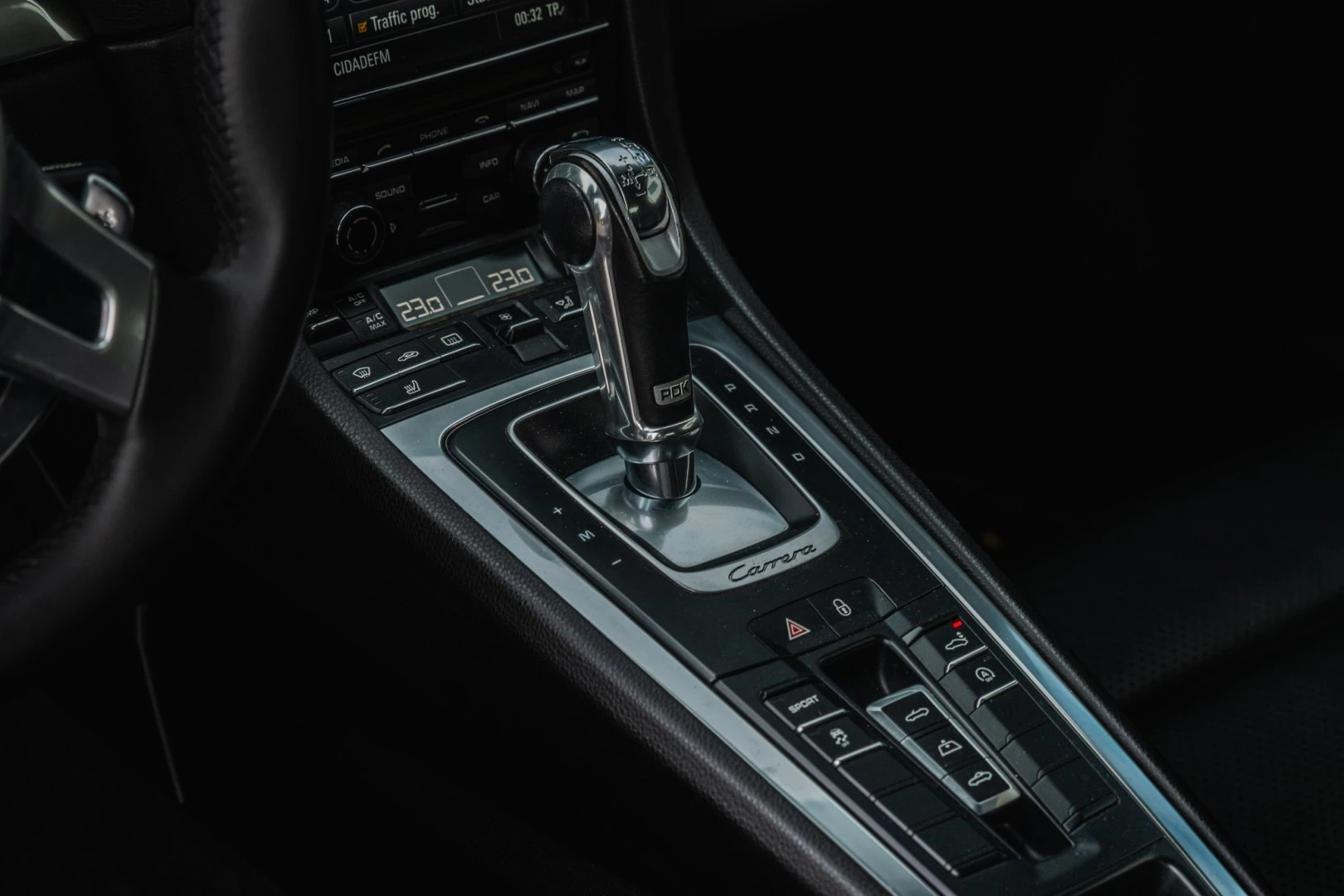 Porsche 911 (991) Carrera 4 Cabriolet PDK Black Edition