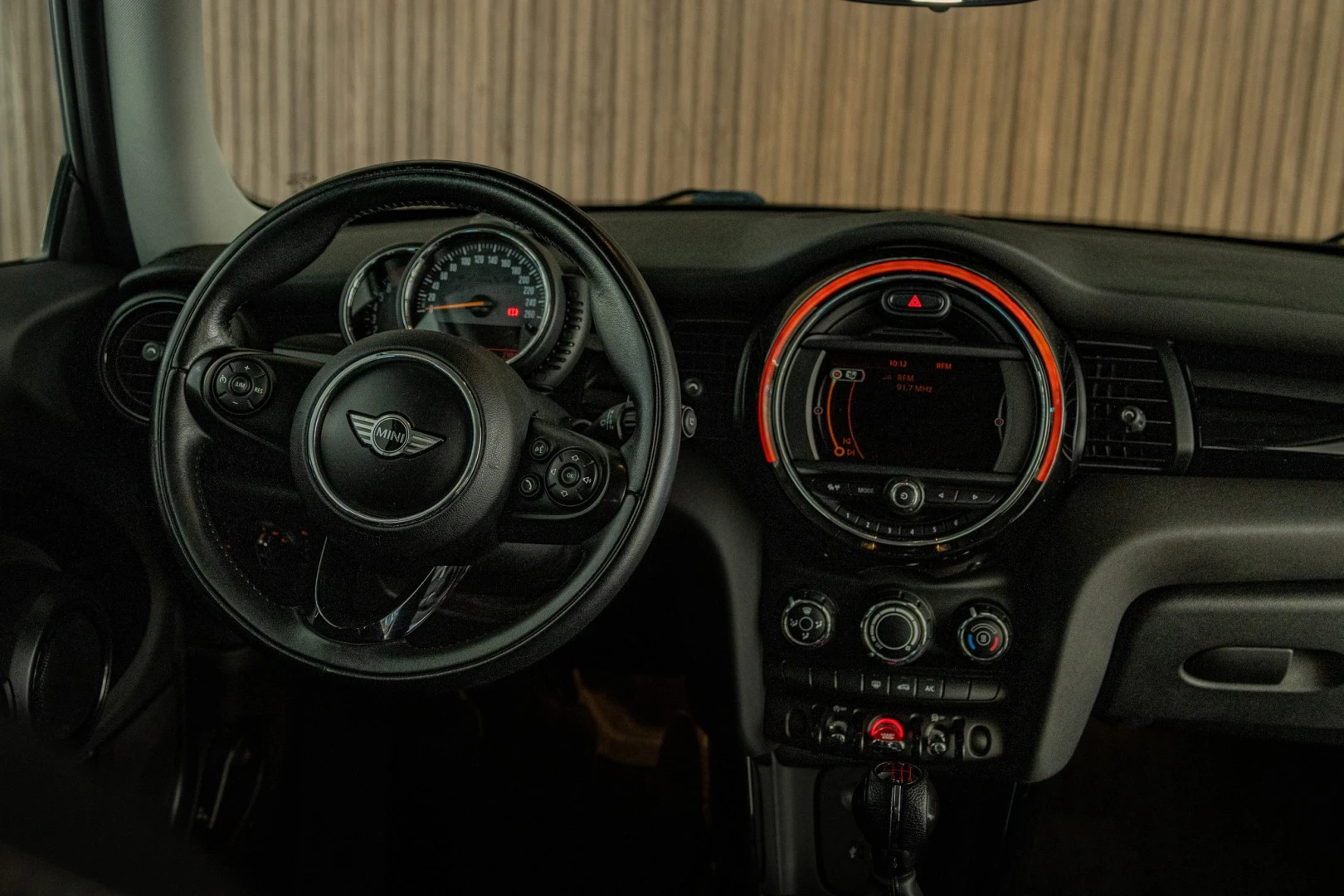 MINI 3 Portas One