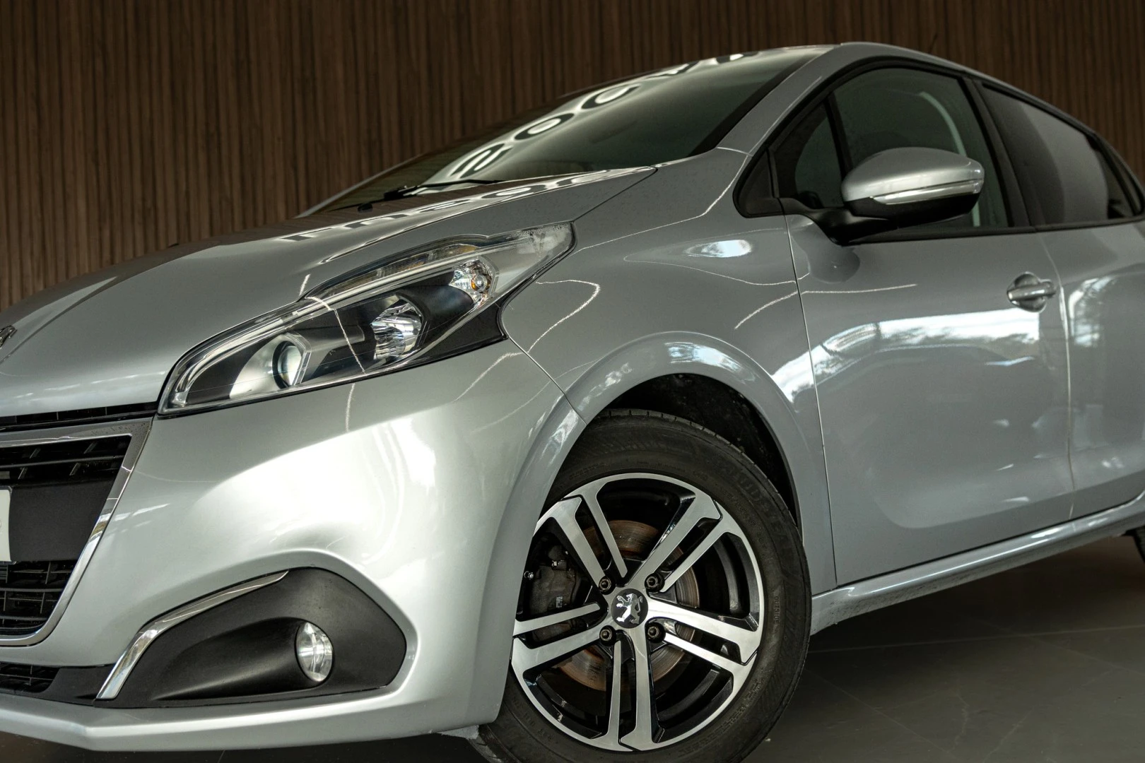 Peugeot 208 1.6 BlueHDi Style