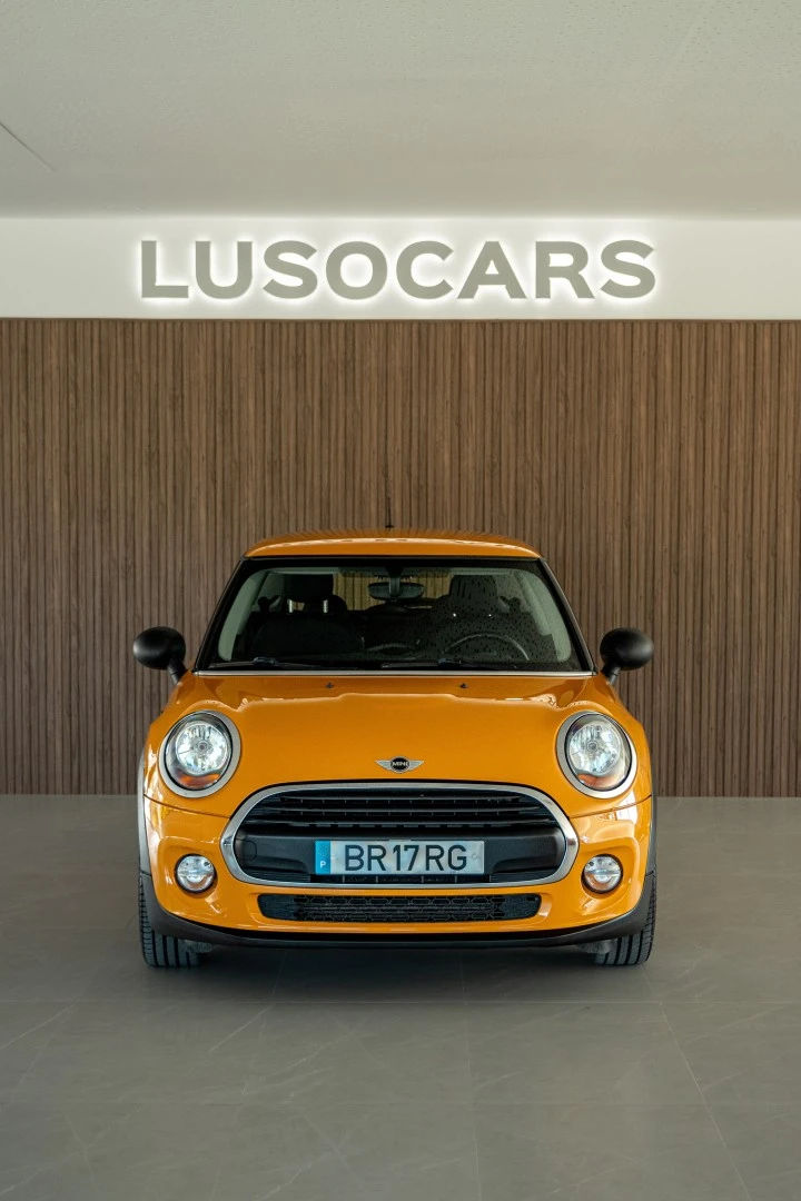 MINI 3 Portas One