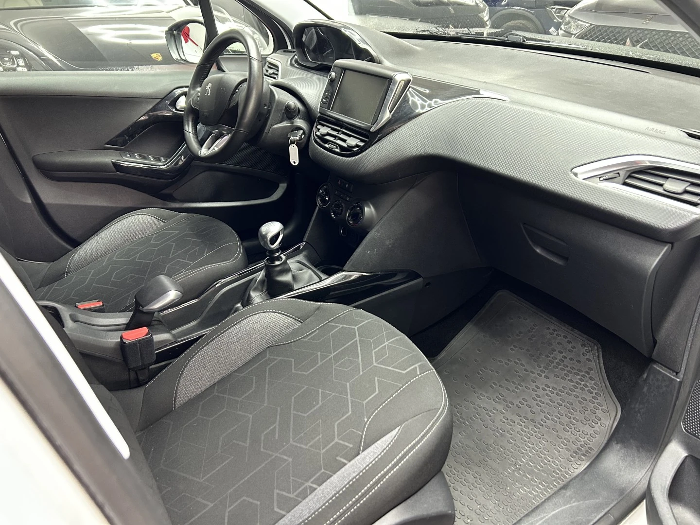 Peugeot 2008 1.2 PureTech Active