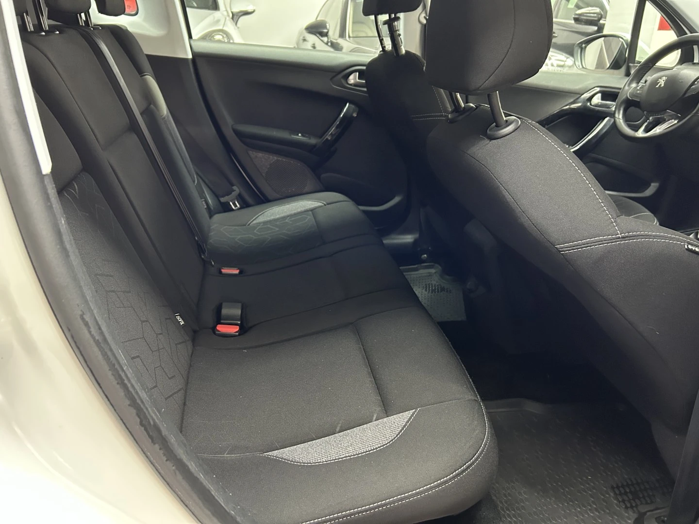 Peugeot 2008 1.2 PureTech Active