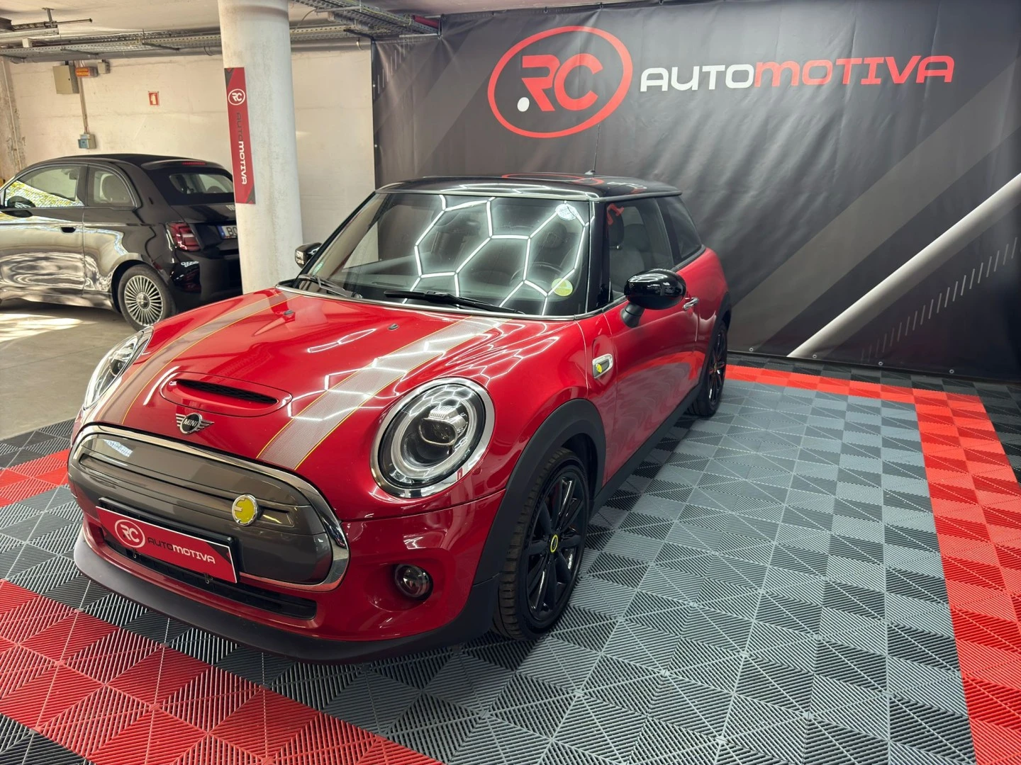 MINI 3 Portas Cooper SE Camden Edition