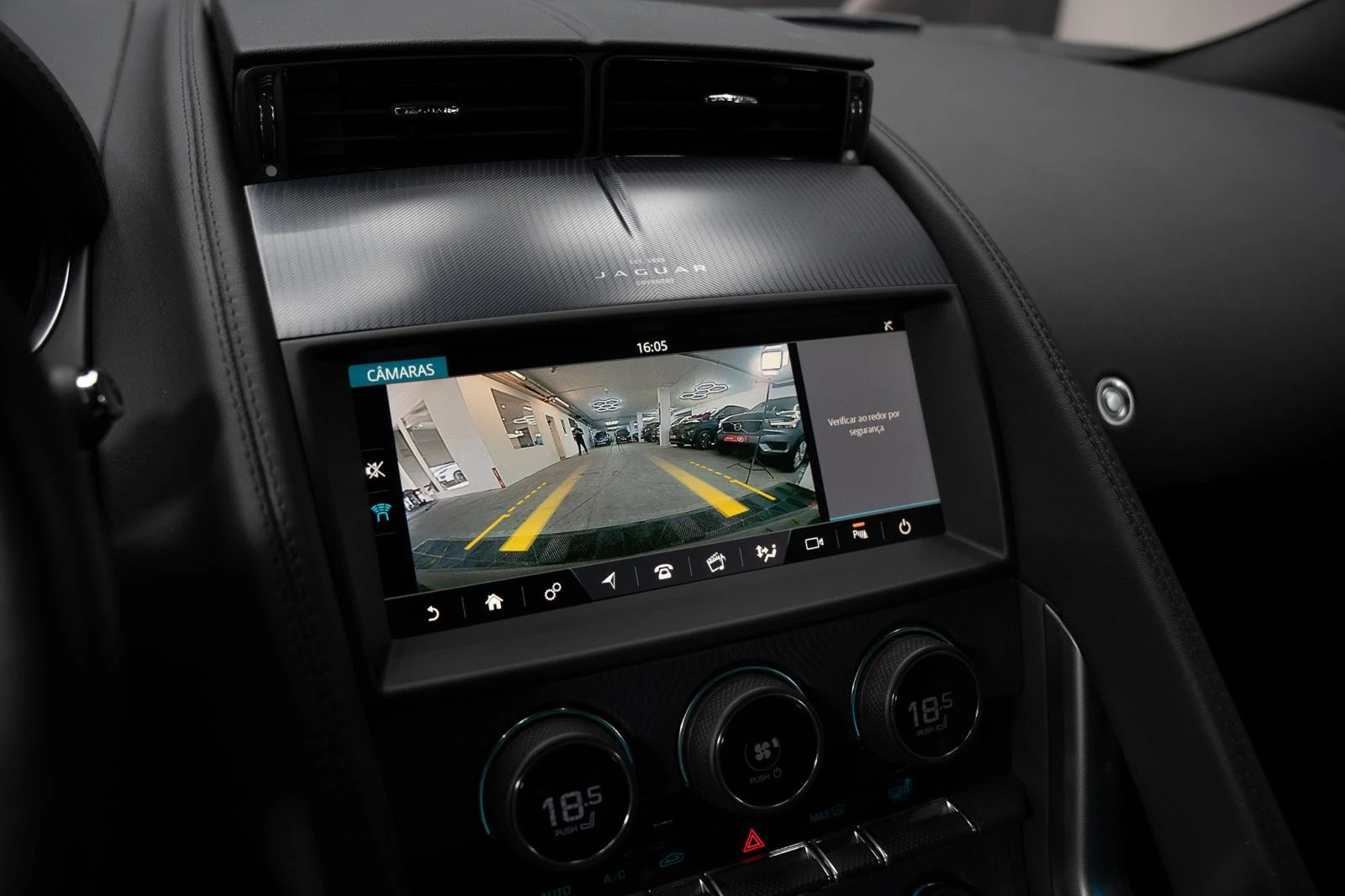 Jaguar F-Type 2.0 i4 R-Dynamic Black