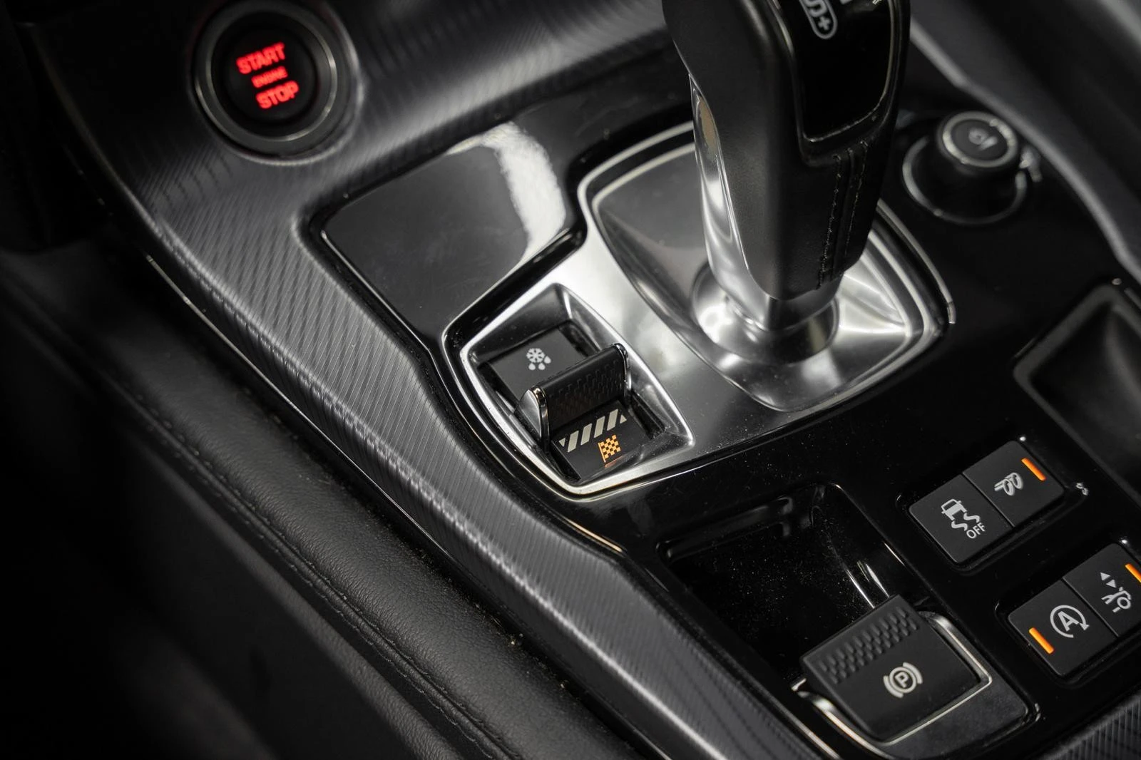 Jaguar F-Type 2.0 i4 R-Dynamic Black