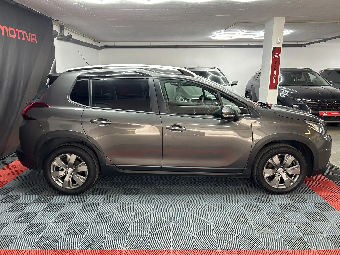 Peugeot 2008 1.2 PureTech Style