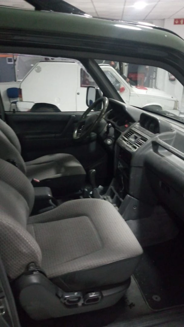 Mitsubishi Pajero 2.5 TD GLX